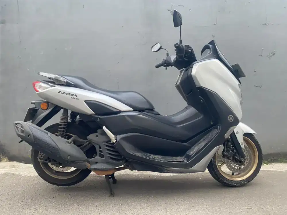 Yamaha Nmax tahun 2022 mulus siap gas