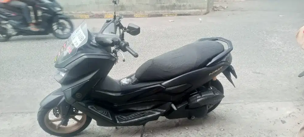 Dijual N-Max 2019 Hitam Doff