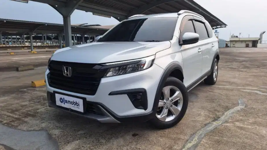 Honda BRV 1.5 E Bensin-MT 2023 Putih