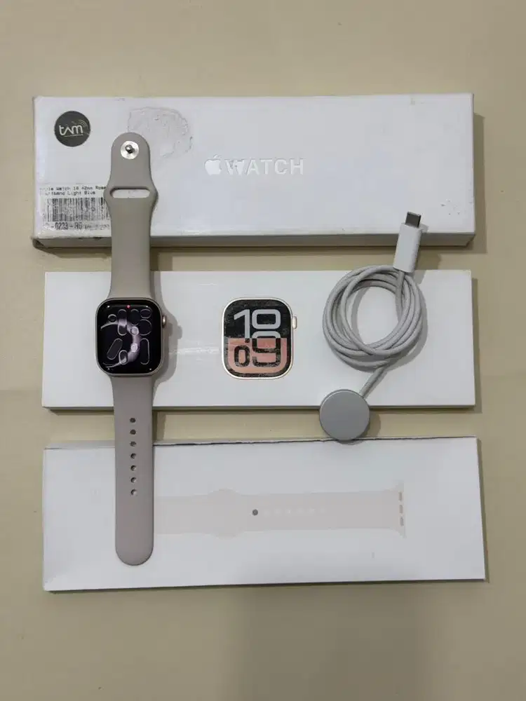 Apple Watch Series 10 42mm - Like New - Rose Gold - Resmi Indo