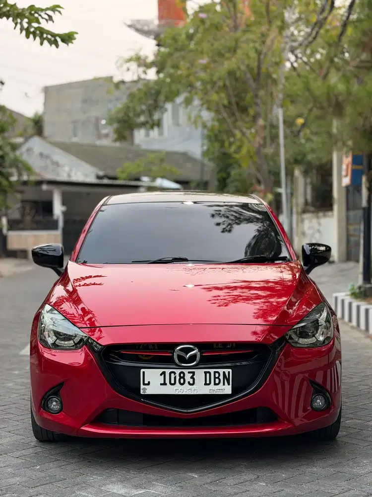 Mazda 2 R Skyactiv AT 2015 DP 15jt!