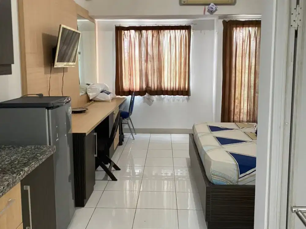 Apartment Uc Tower Berkeley Lantai 6 Surabaya, di Citraland