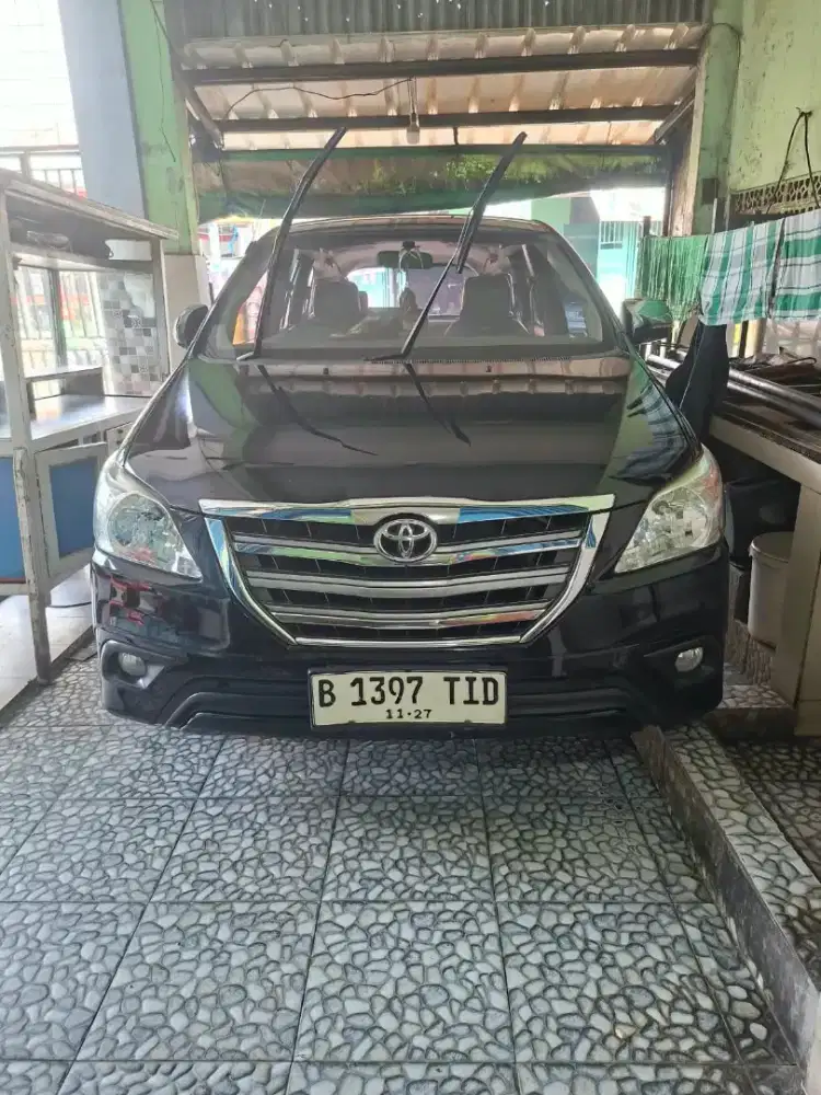 Toyota kijang Innova G matic 2014