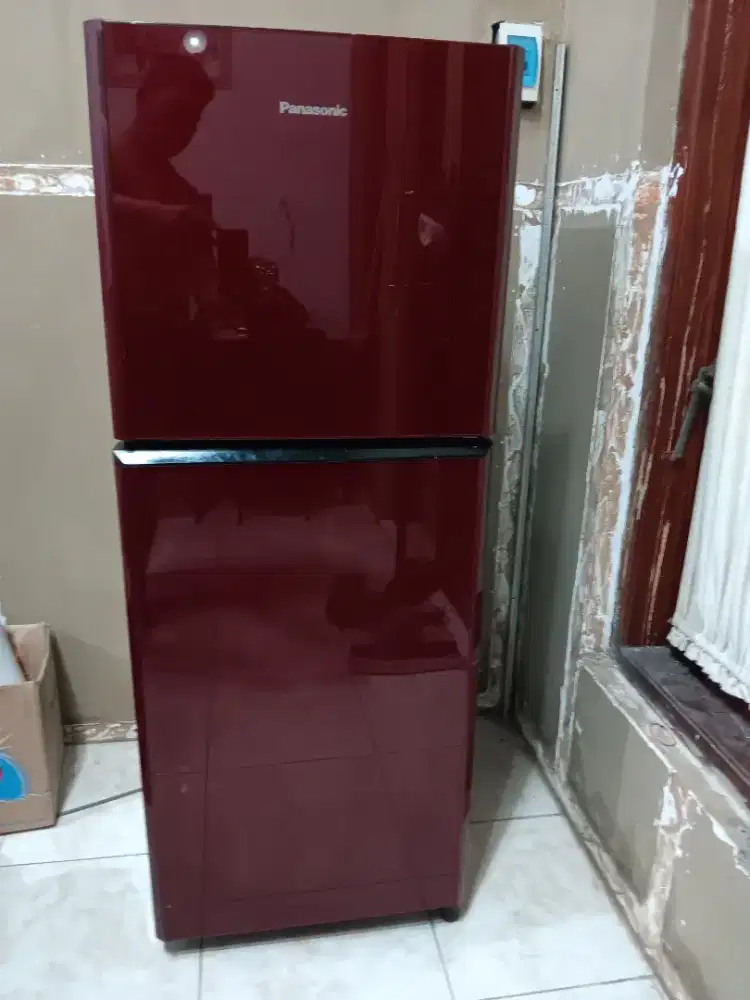 Kulkas 2 pintu panasonic