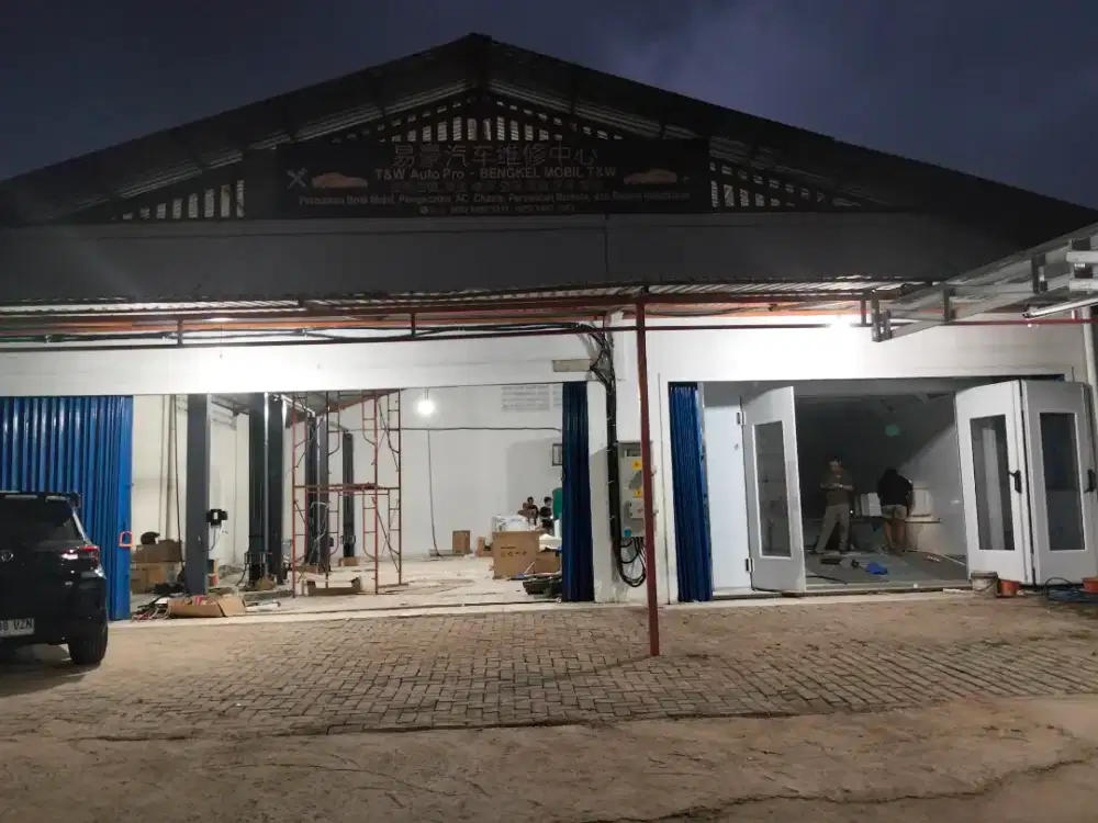 DICARI MEKANIK BENGKEL MOBIL