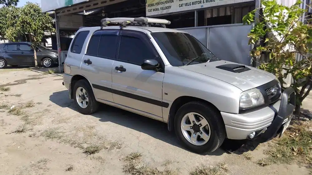 Suzuki Escudo 2004 Bensin