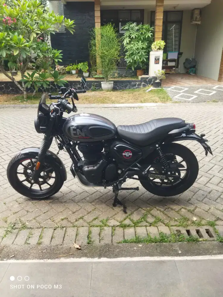 Royal Enfield hunter 350 thn 2025
