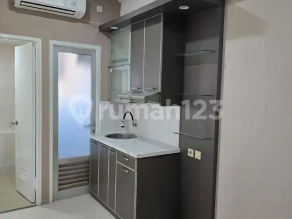 Apt Gading Nias Grand Emerald 2Br Renovasi