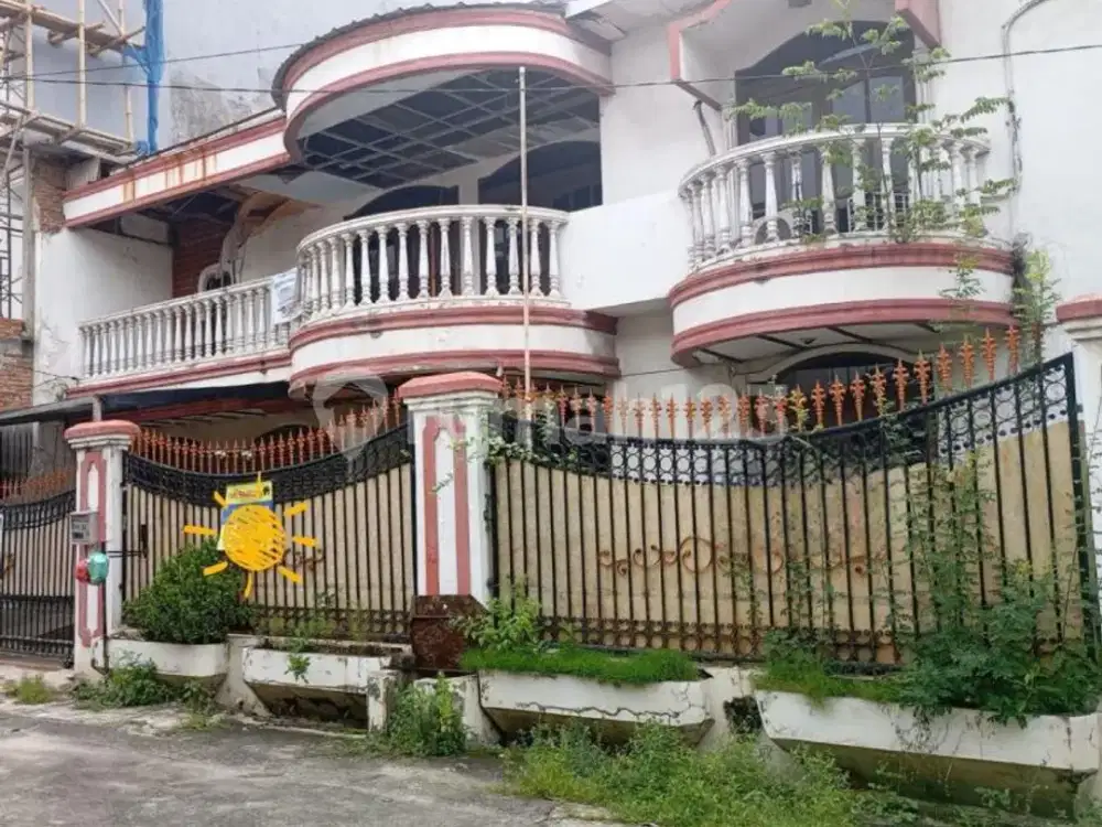 Murah!! Rumah 420M Hitung Tanah di Kelapa Gading