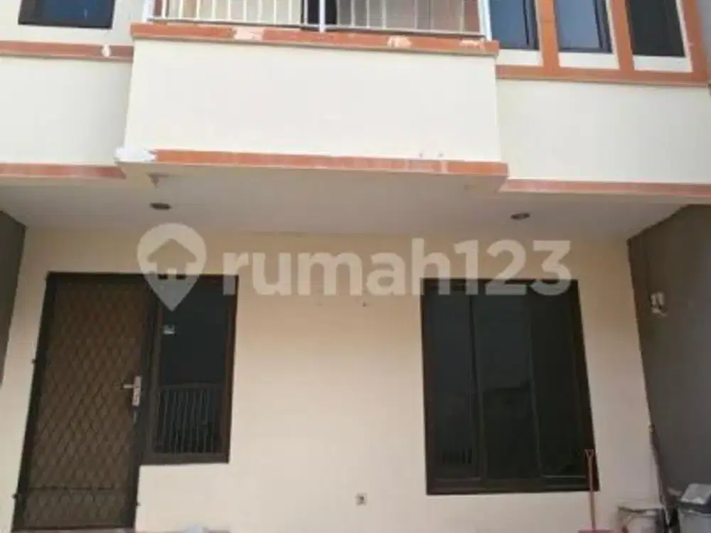Murah!! Rumah 120M² di Gading Griya