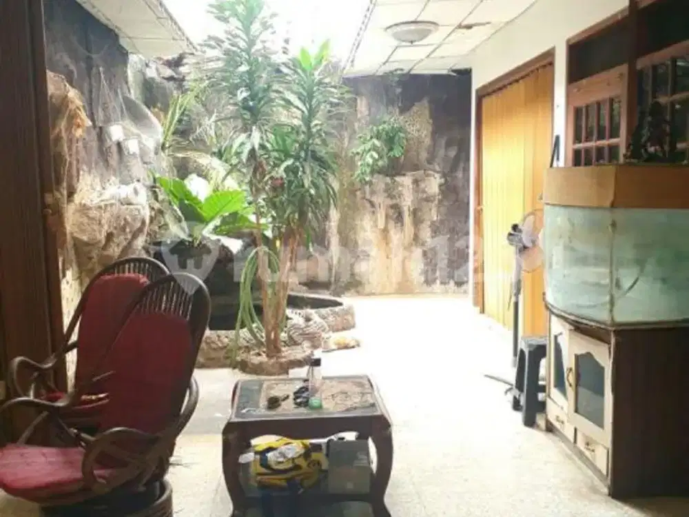 Murah!! Rumah di Kayu Putih 367M²