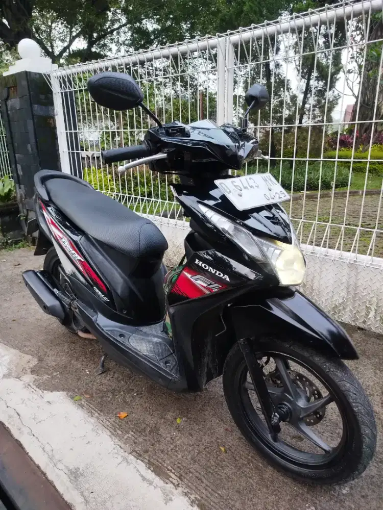 Honda beat f1 tahun 2014 mulus terawat Samsat kodya pajak isi