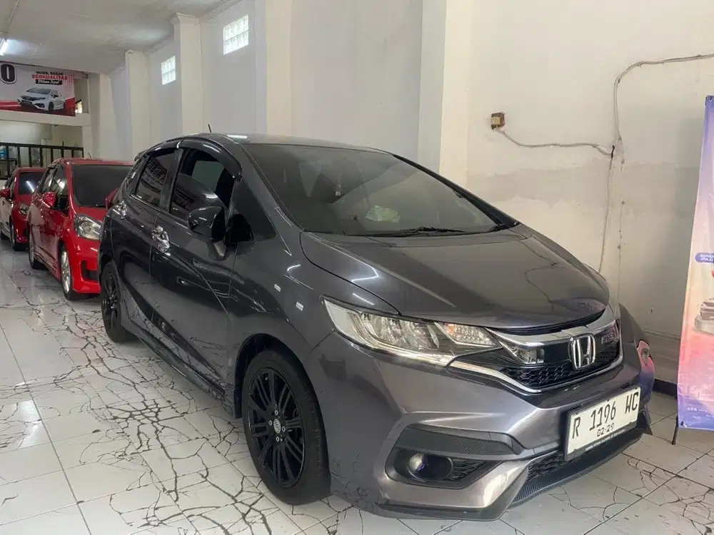HONDA JAZZ RS MATIC 2018 GREY JARANG ADA