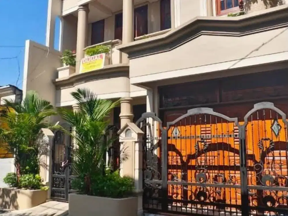 DIJUAL RUMAH MANUKAN MULYO