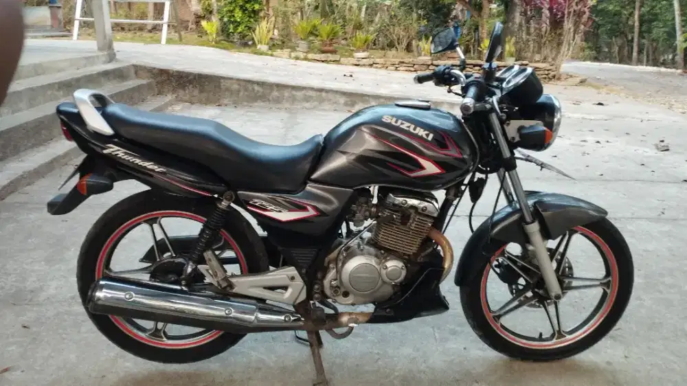 Thunder Terawat original Mulus Siap pakai pajak On