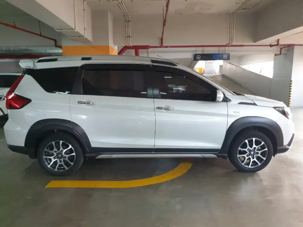 Suzuki XL7 2021 Alpha MT Bensin km rendah