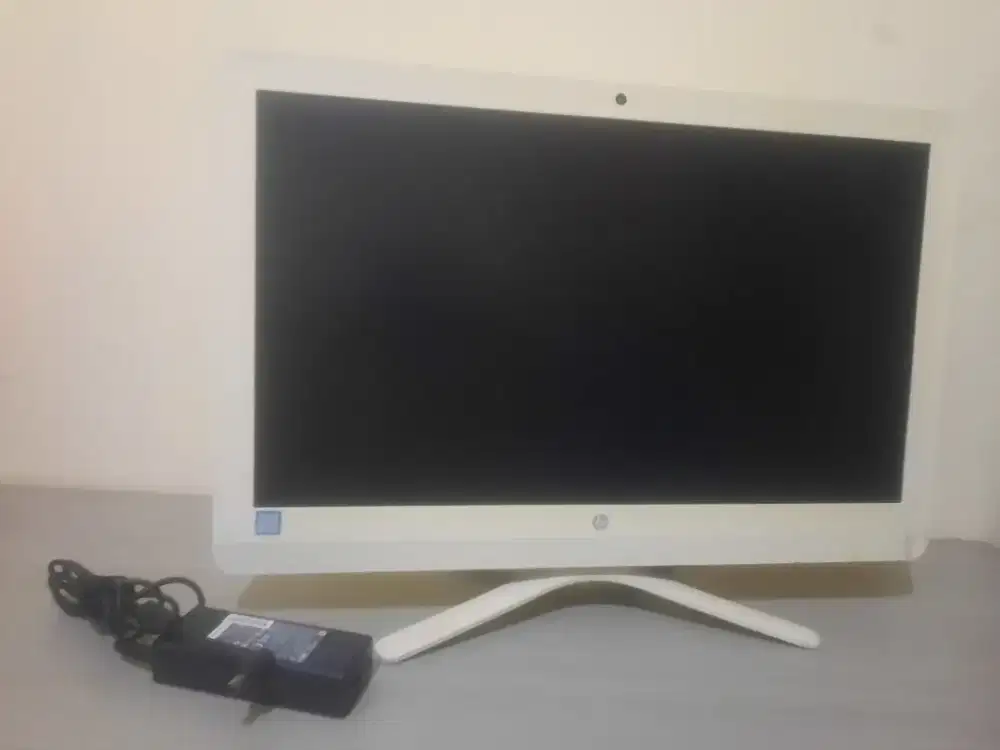 Jual Cepat Komputer al in One Hp Intel Core,i5 Gen7/Ram4/Hdd 1TB