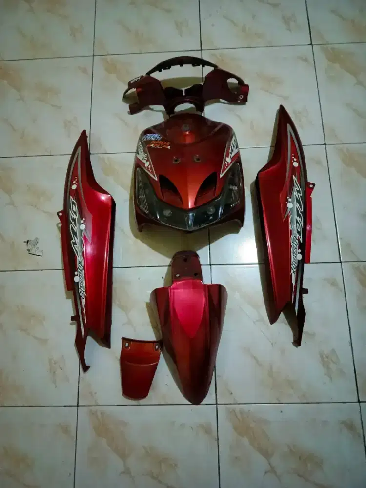 Full body halus mio smile,merah maroon, cat asli bawaan, body orisinil