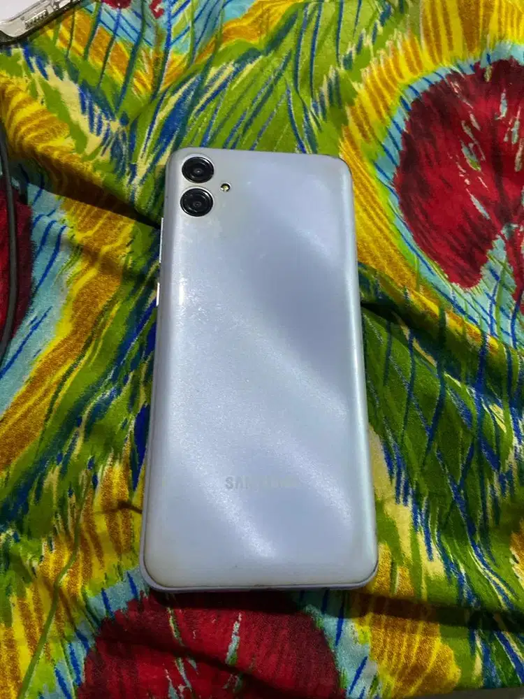 samsung A04e resmi