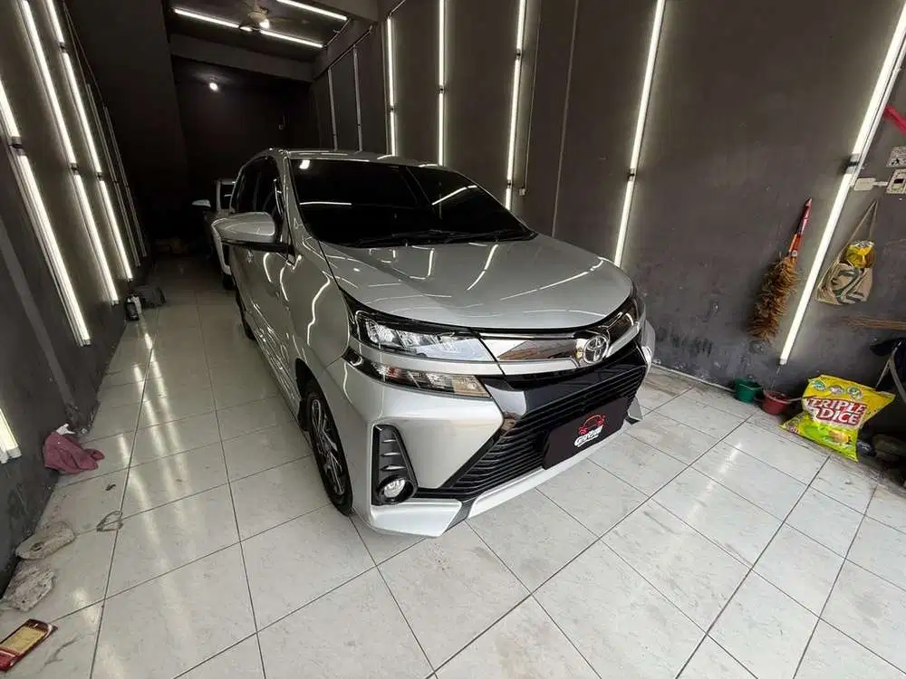 [ISTIMEWA] TOYOTA VELOZ 1.5 A/T 2019 SILVER