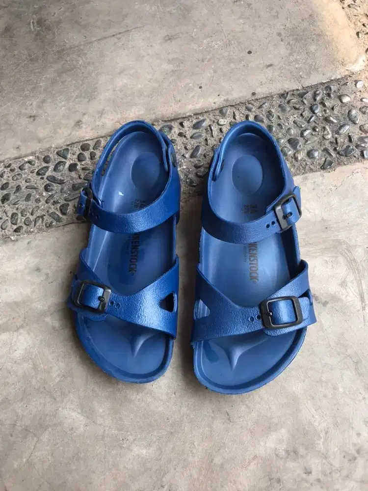 sepatu sendal anak birkenstok