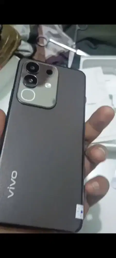 Vivo y29 second
