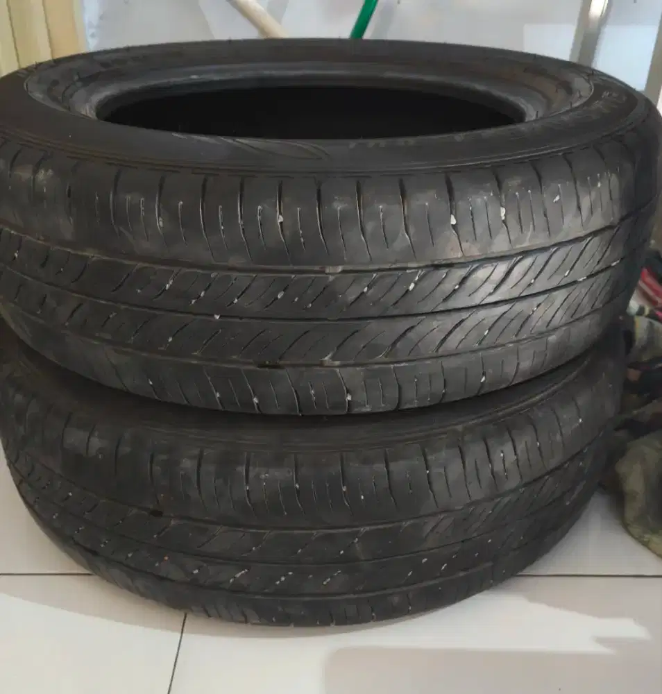 Ban Dunlop Enasave R14 Layak Pakai