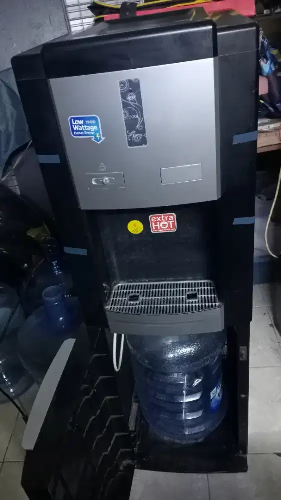 Dispenser Denpoo Hot & Cool