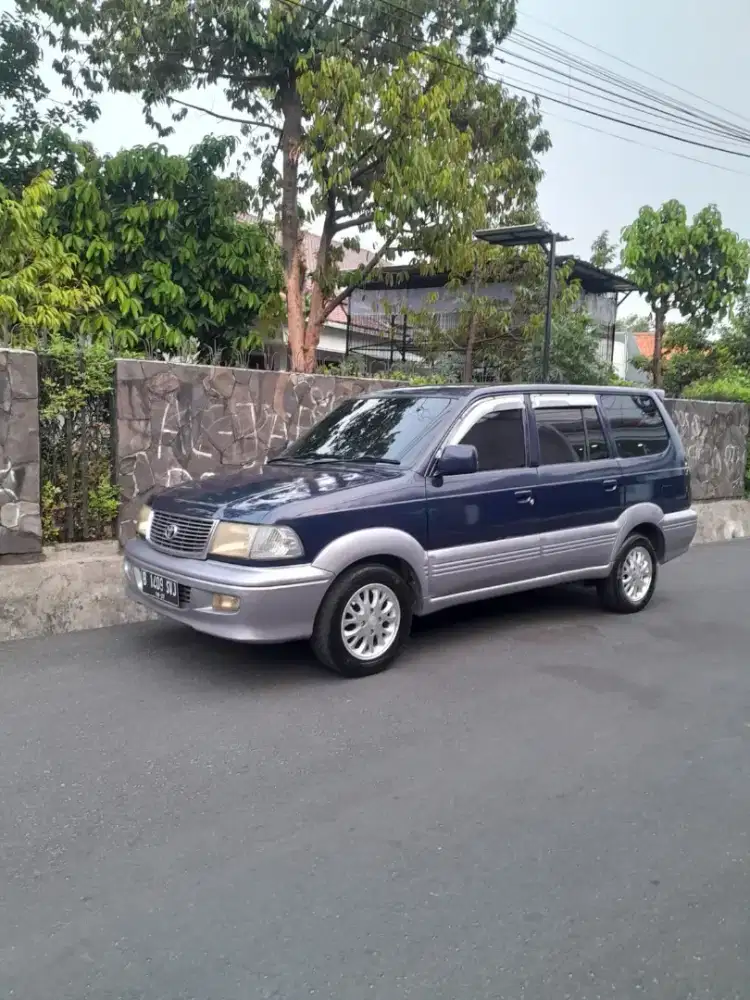 Toyota kijang krista 1.8cc injection
