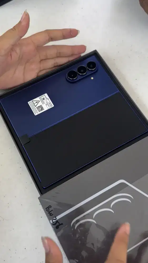 Samsung Z Fold 7