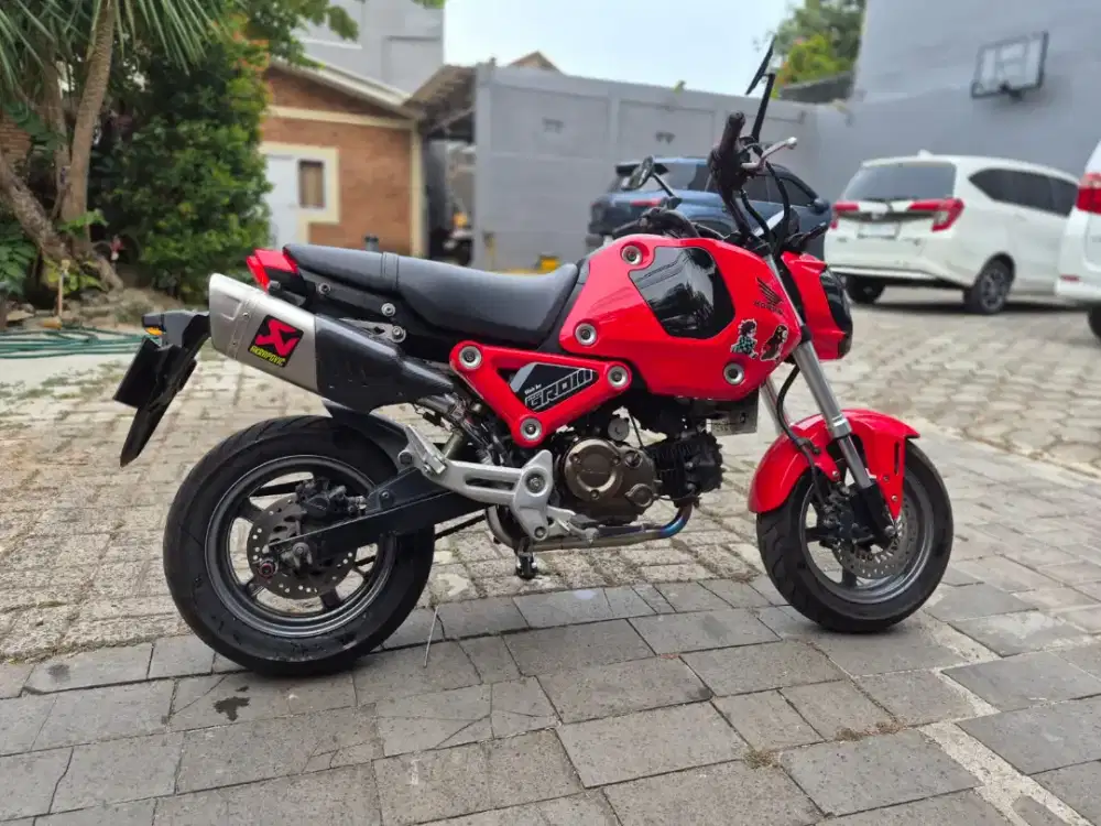 Honda msx grom 125 thn 2021 stnk bpkb faktur n Dax monkey 125 cc
