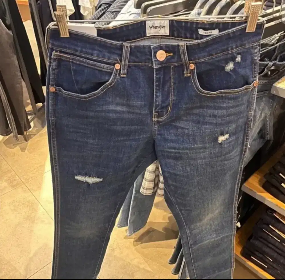 Celana Wrangler Skinny VEGAS Seri 01A25 Dark Blue size34 Original