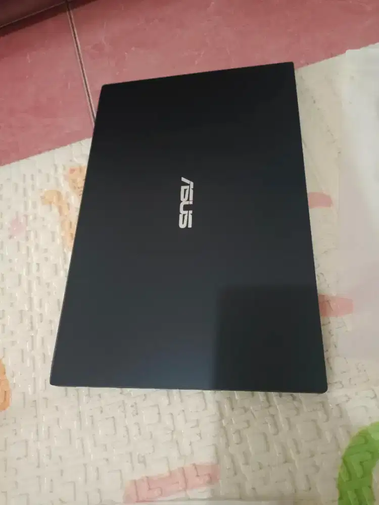 Laptop expertbook B1402cba layar 14inc