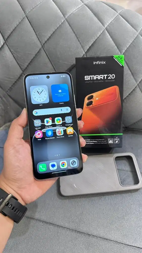 INFINIX SMART 20 RAM 4/64 GB FULLSET GARANSI 10 BULAN LAGI