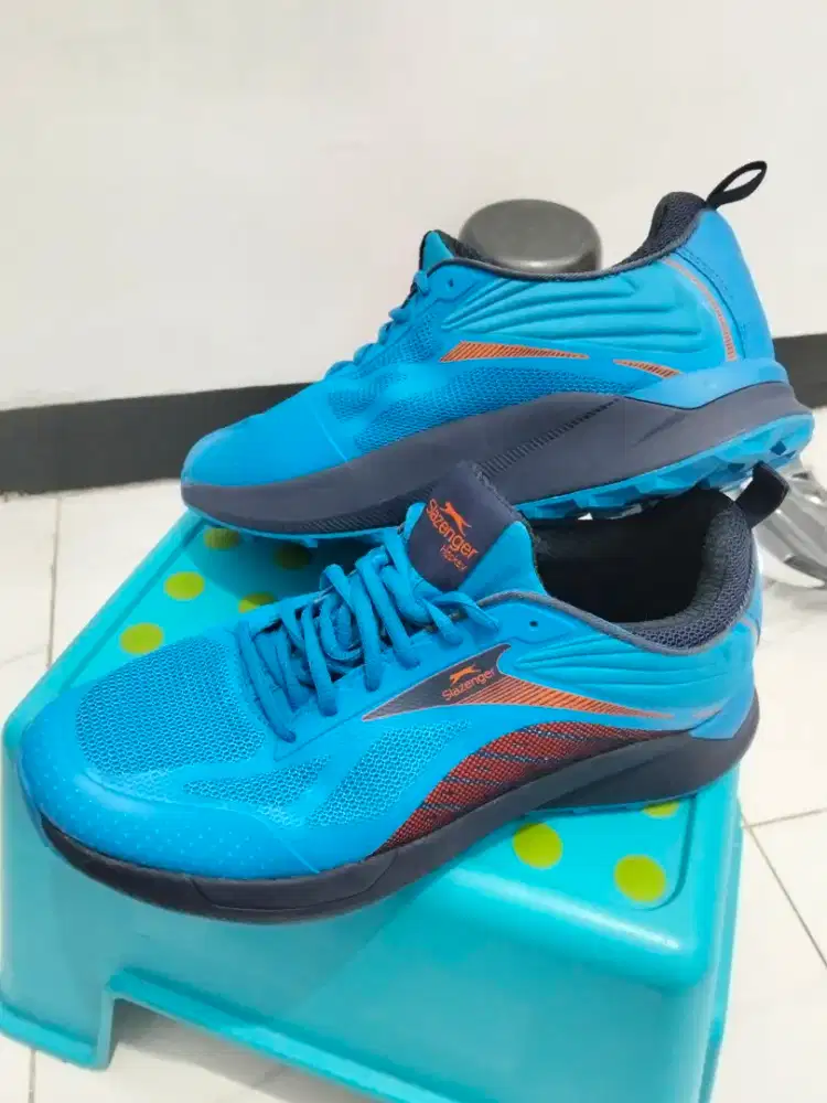 Sepatu Trail Run Slazenger