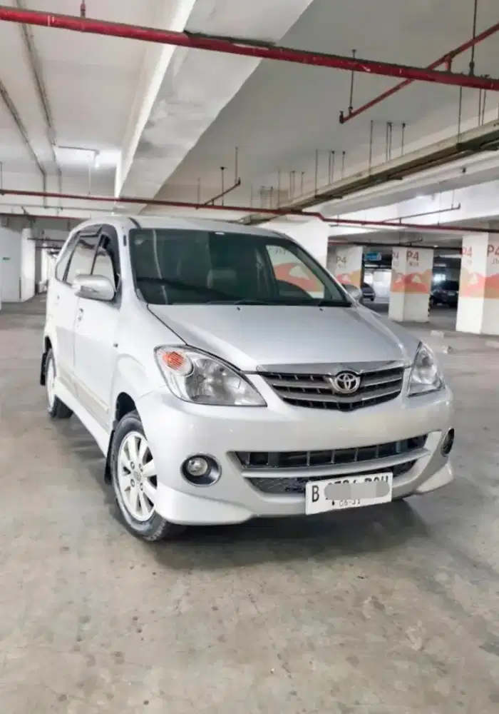 Toyota AVANZA S AT 2011 ISTIMEWA