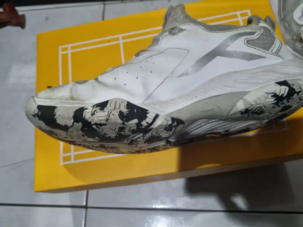 HUNDRED HYPERCOURT ADAPT BOA