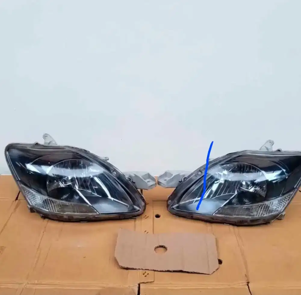 Headlamp HID Original Vios Gen 2