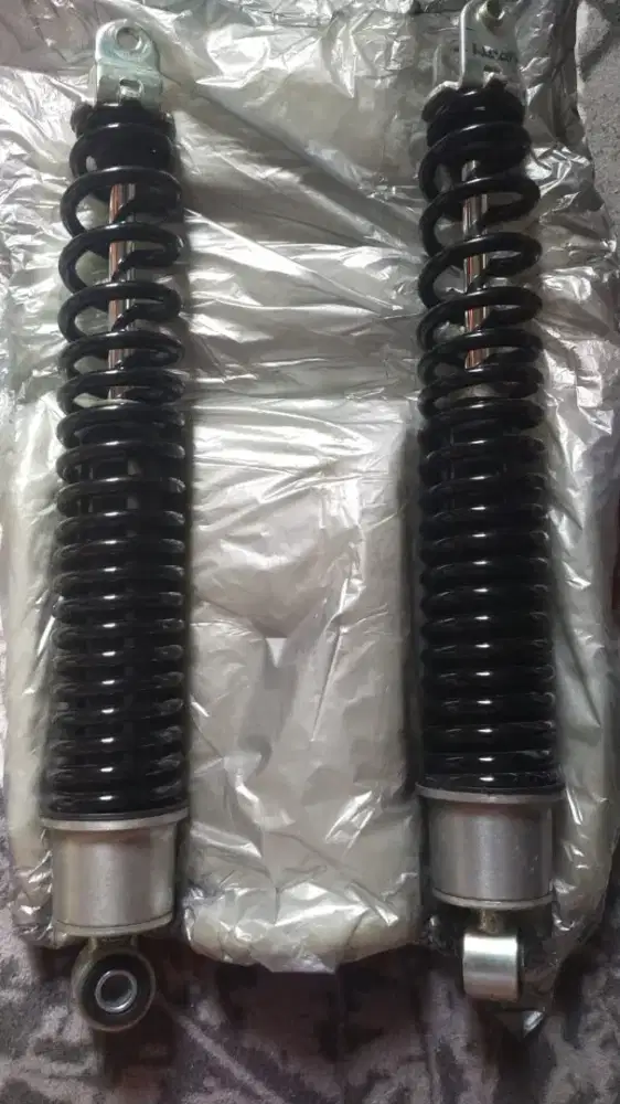 Di jual shock PCX 150 THN 2020