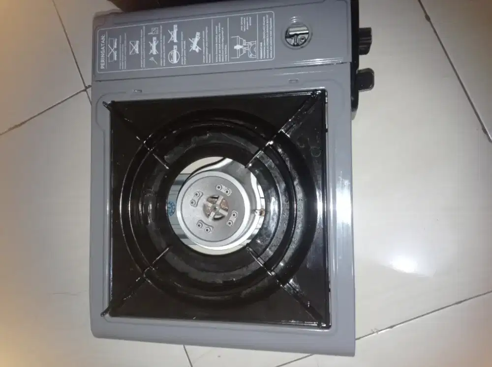 Kompor gas portabel
