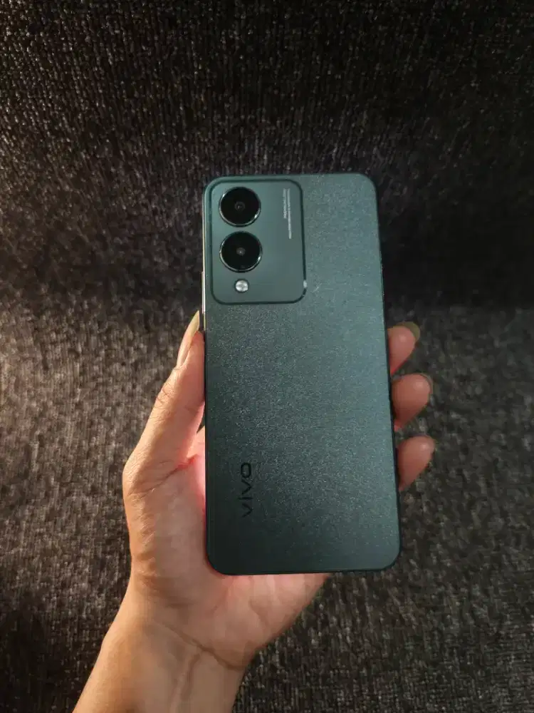 Vivo y17s 4+4/64