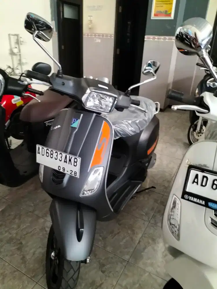 vespa s125 2018 murah