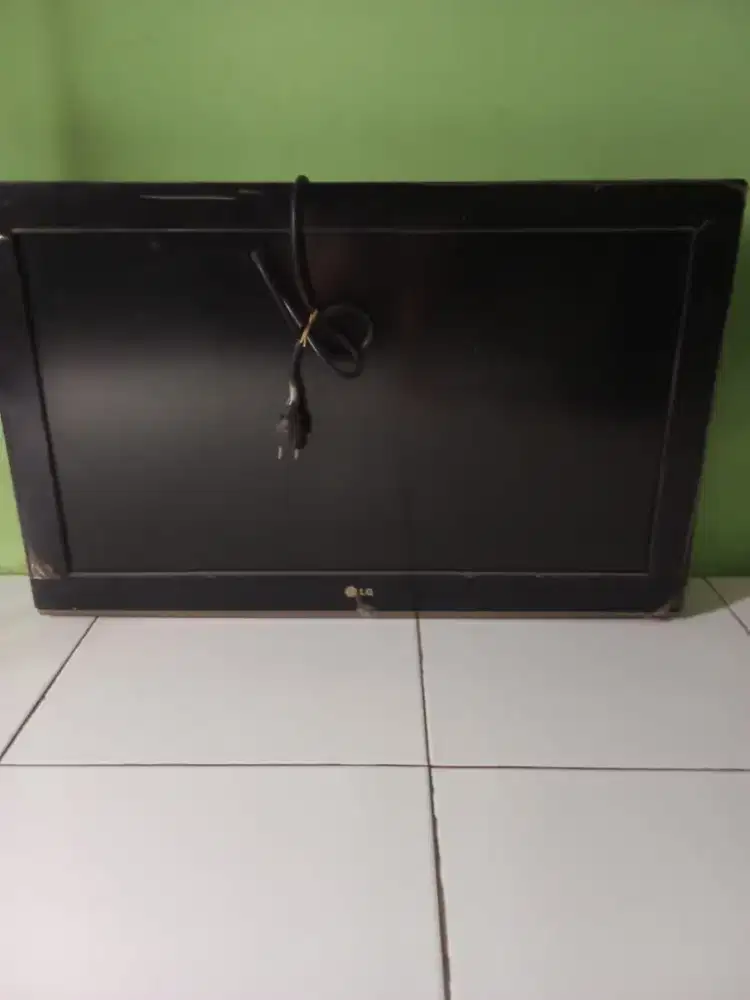 DIJUAL TELEVISI LG 32 inch