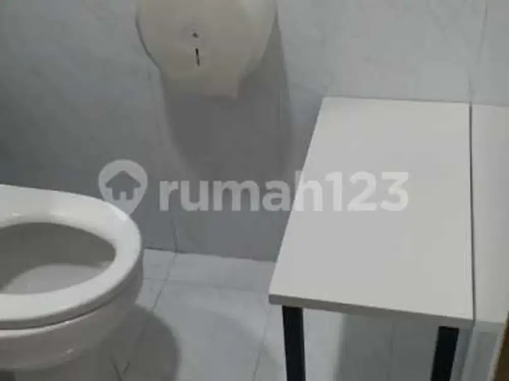 Dijual Ruko Bagus 3 Lantai di Gading Kirana Timur