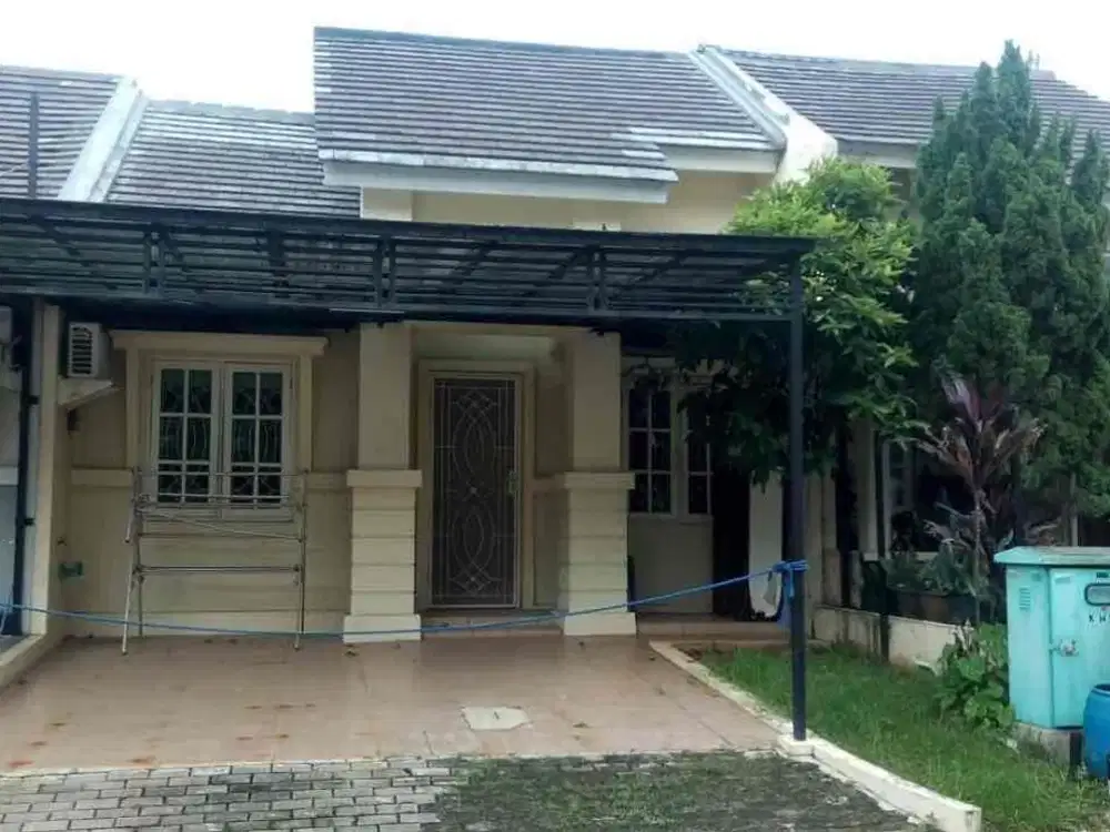 Rumah minimalis Kota Wisata cibubur