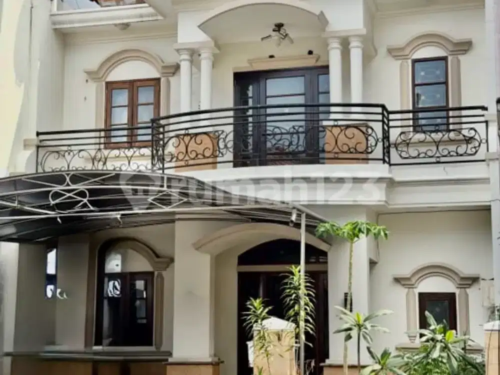 Dijual Rumah Siap Huni Lebar 8 Hadap Timur Dalam Cluster Kelapa Gading