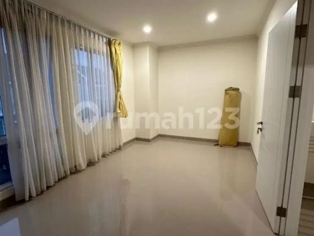 Disewakan Rumah Gading Serpong Cluster Agnesi Symphonia Dekat Kampus Umn