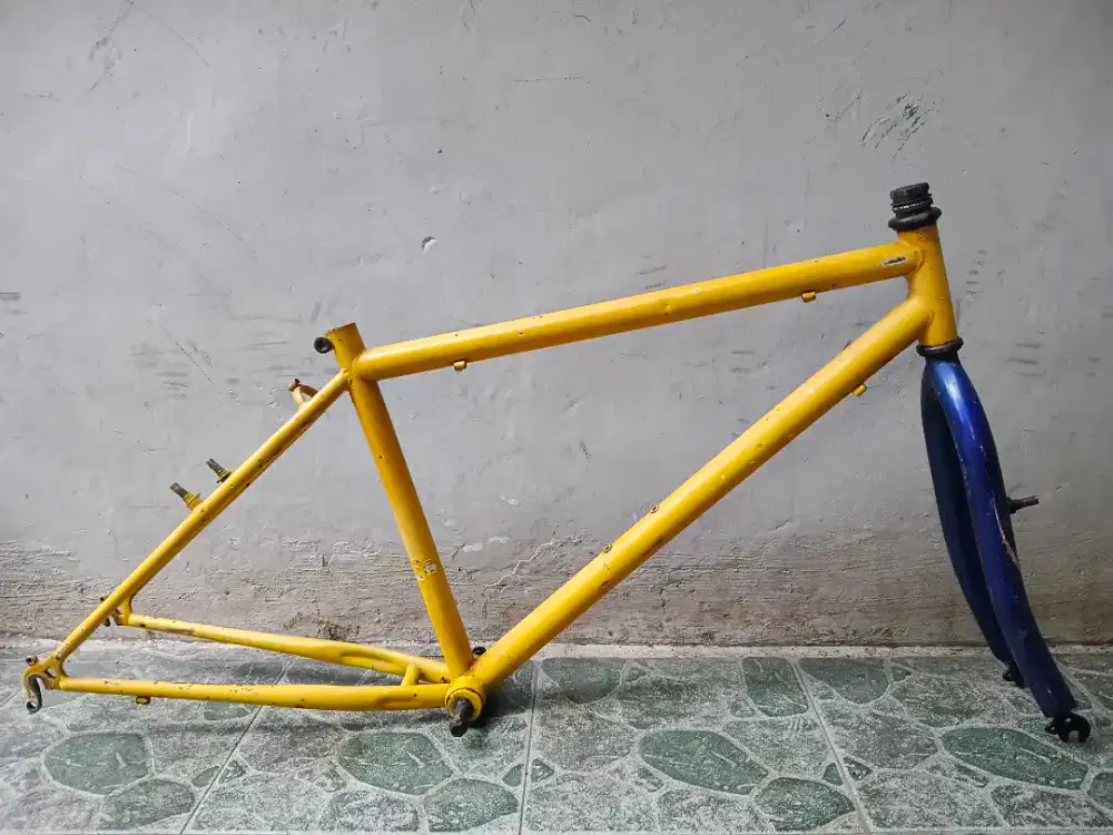 Frame boston USA rims 26 size 17. Kirim2 bisa jg.