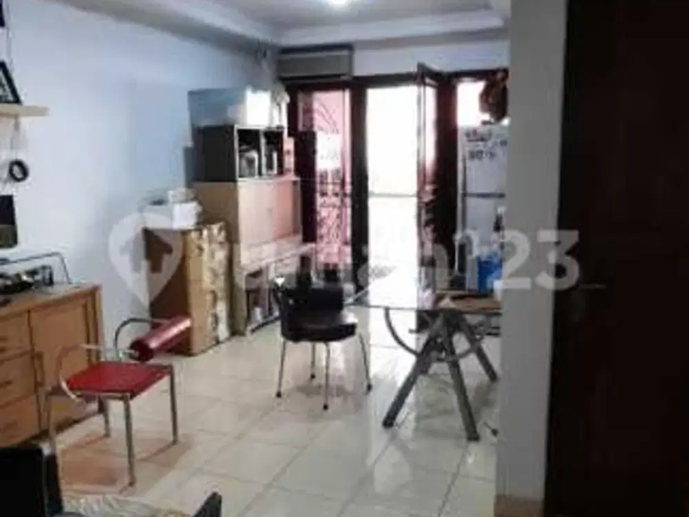 Dijual Rumah Gading Elok 2.5 Lantai Siap Huni Hadap Timur