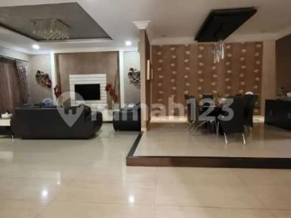 Dijual Rumah Mewah Siap Huni di Danau Indah Sunter